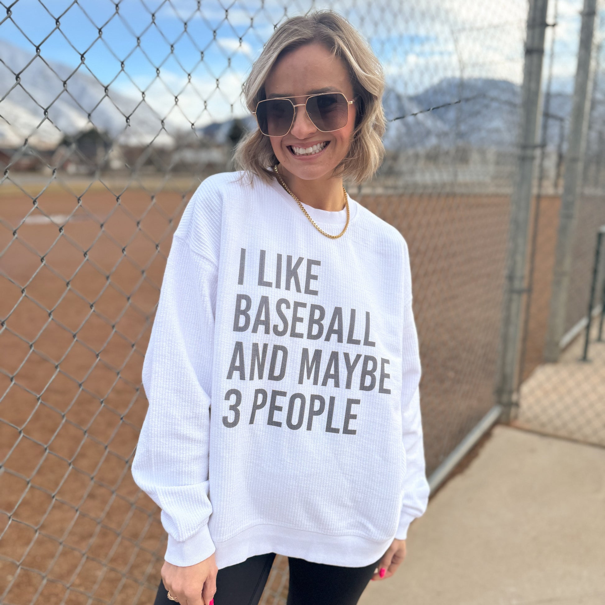 Funny baseball crewneck sweatshirt I Like Baseball and Maybe 3 People white